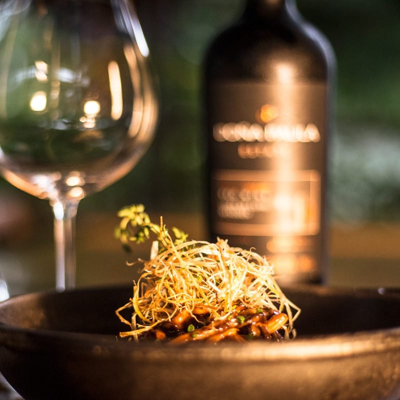 Baby beef com shimeji caramelizado