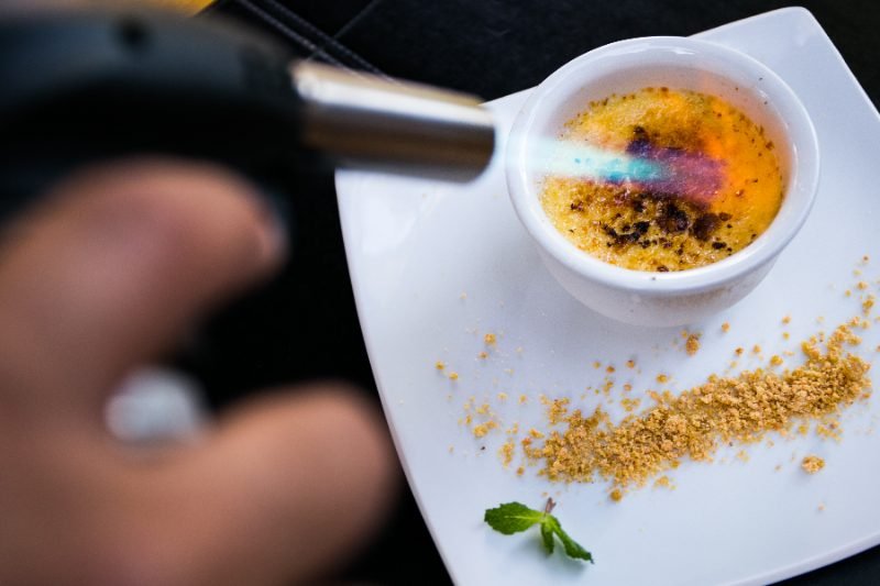 Crème brûlée maçaricado